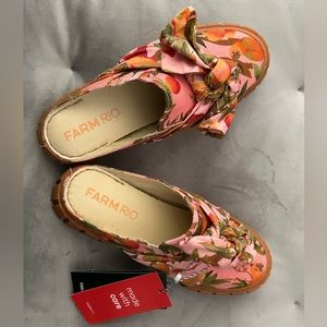 FARM Rio Mango Trees Mules